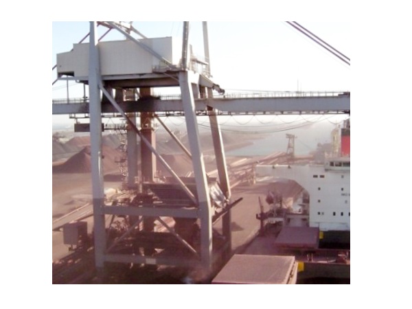 Grue portuaire
